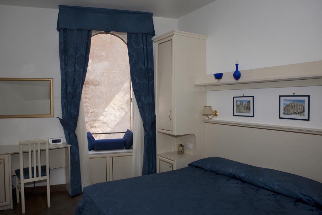 Best Suites Pantheon Rome Exterior photo