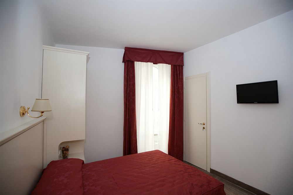 Best Suites Pantheon Rome Exterior photo