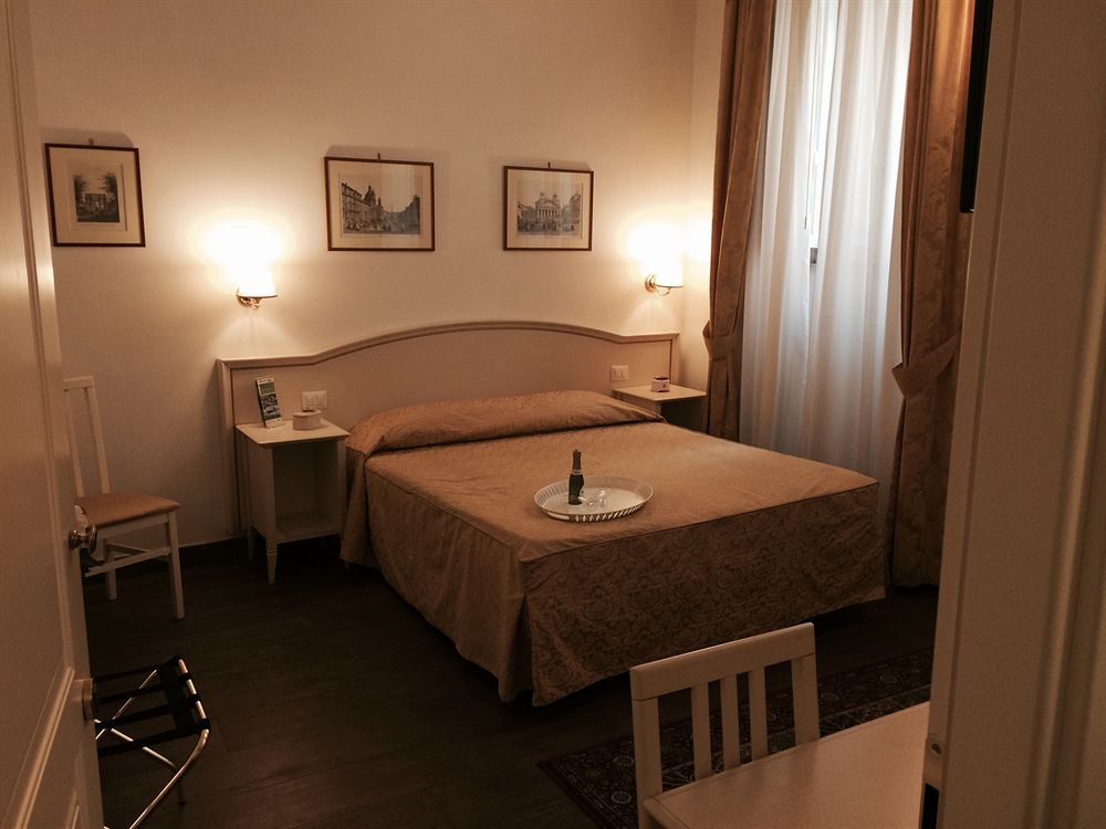 Best Suites Pantheon Rome Exterior photo