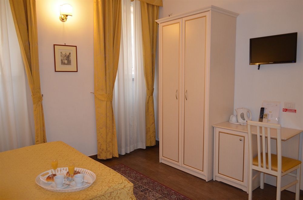 Best Suites Pantheon Rome Exterior photo