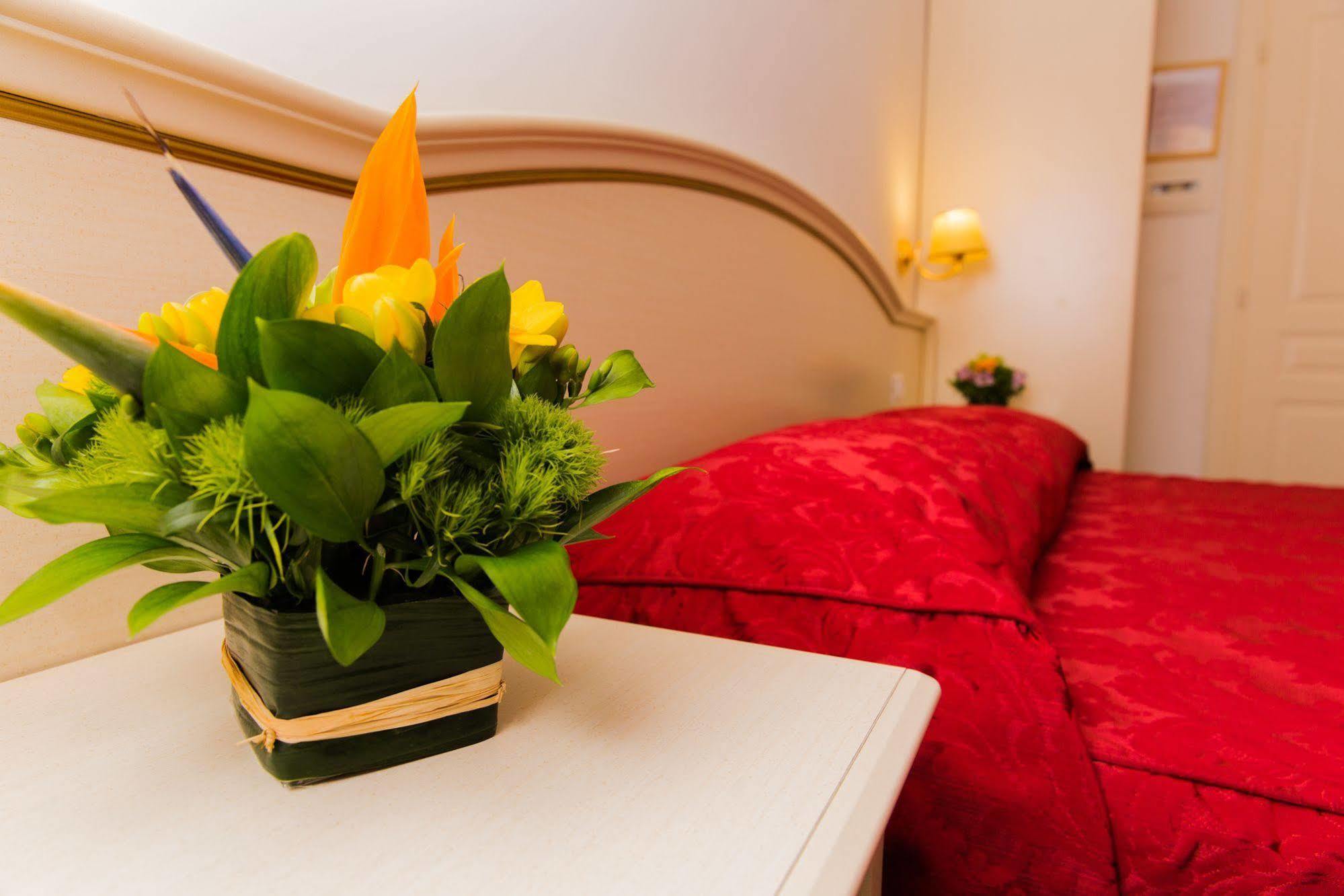 Best Suites Pantheon Rome Exterior photo