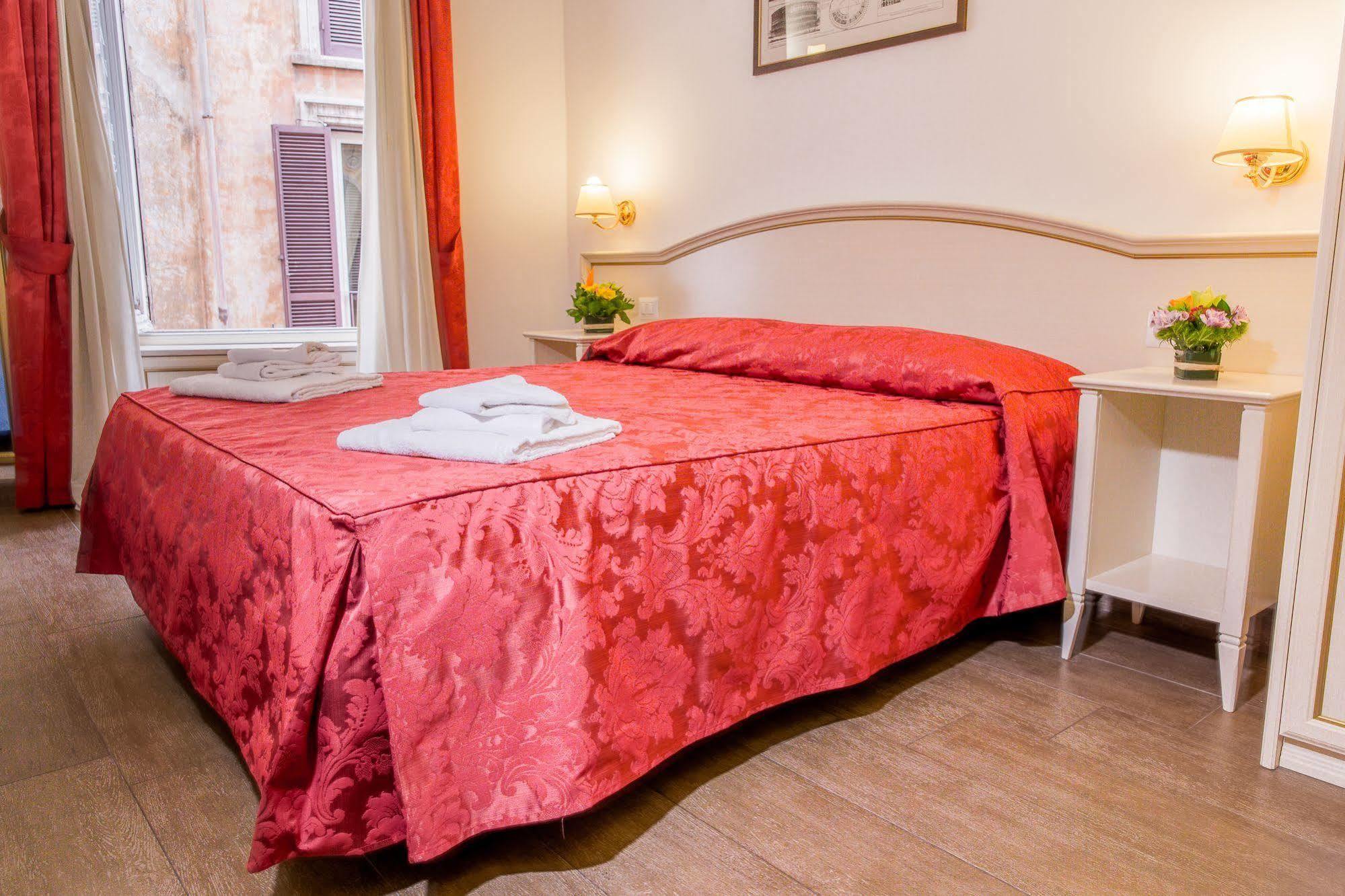 Best Suites Pantheon Rome Exterior photo